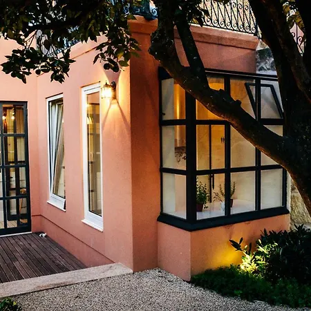 Queen's Garden פורטו