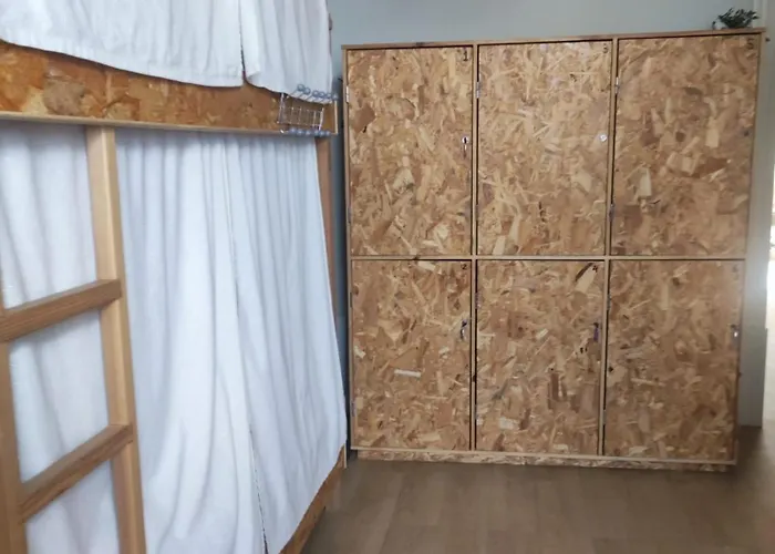 אכסניה Queen's Garden *