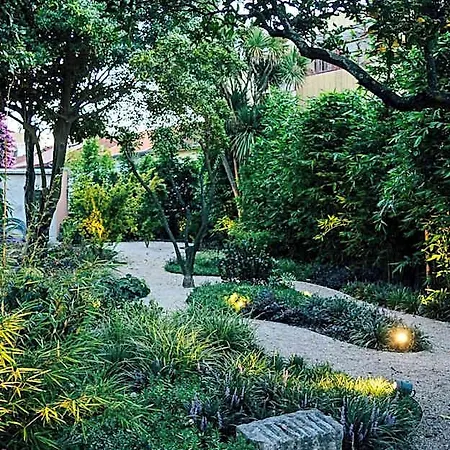Queen's Garden Oporto
