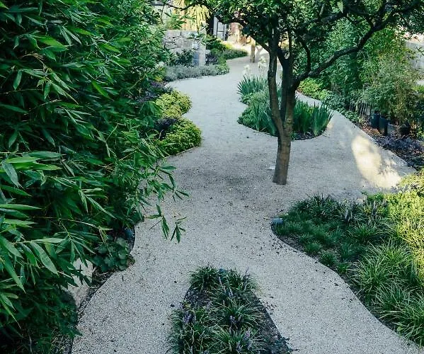 Queen's Garden Oporto