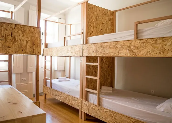 Queen's Garden Hostel Porto