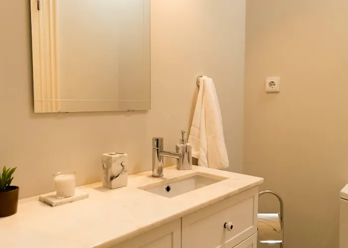 Hostel Queen's Garden