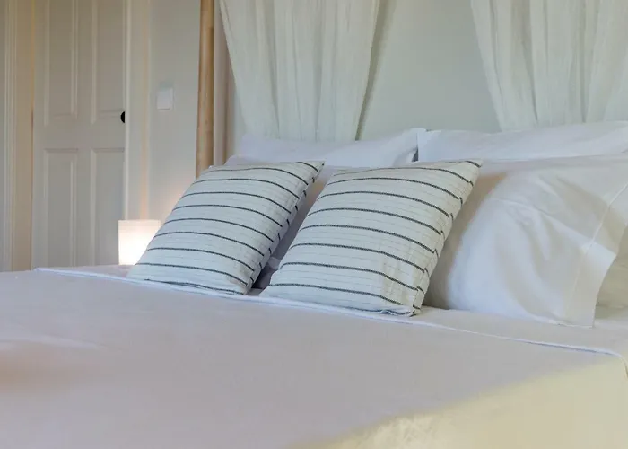 Queen's Garden Hostel